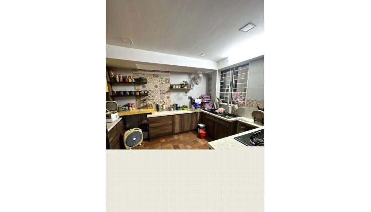 **Bán nhà hẻm xe hơi Thăng Long**, phường 4 Tân Bình, DT 5x20, 3 tầng